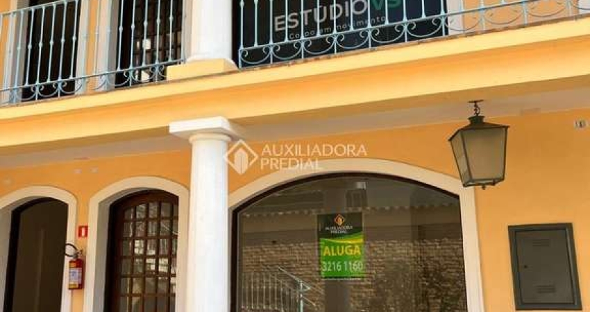 Ponto comercial para alugar na Avenida Wenceslau Escobar, 2933, Cristal, Porto Alegre