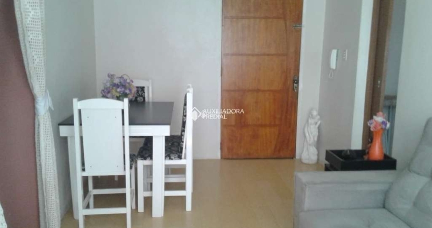 Apartamento com 2 quartos para alugar na Rua Marechal Hermes, 155, Camaquã, Porto Alegre