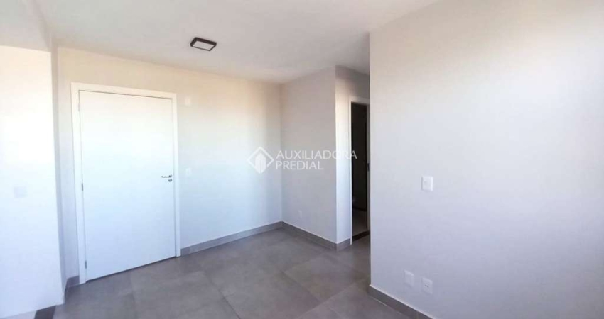 Apartamento com 2 quartos para alugar na Avenida Otto Niemeyer, 1610, Tristeza, Porto Alegre