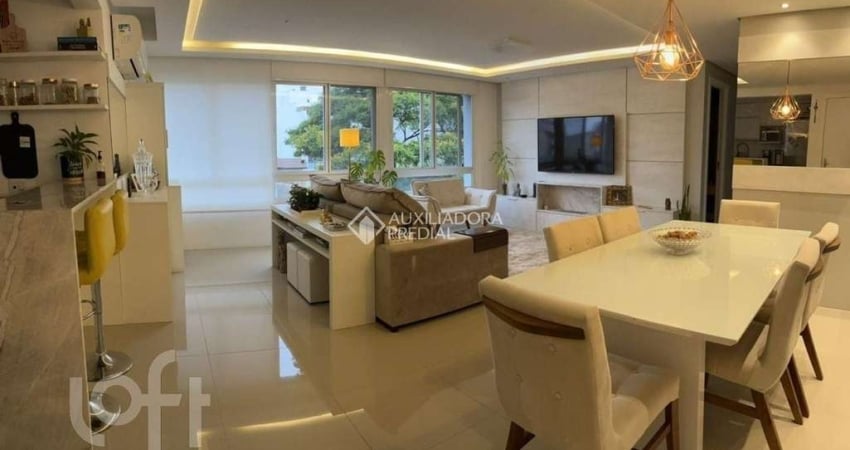 Apartamento com 2 quartos para alugar na Rua Mário Antunes da Cunha, 185, Petrópolis, Porto Alegre