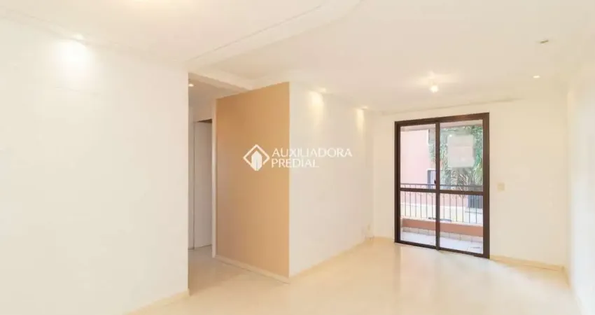 Apartamento com 3 quartos para alugar na Rua Professor Carvalho Freitas, 611, Teresópolis, Porto Alegre