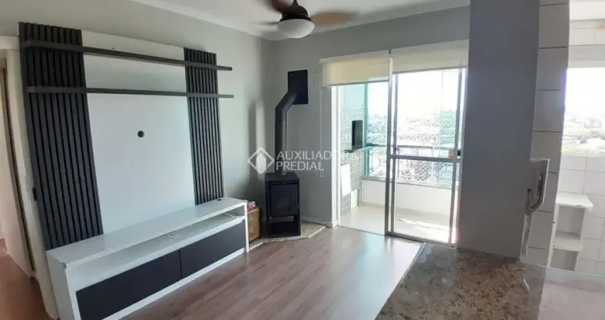 Apartamento com 2 quartos para alugar na Avenida da Cavalhada, 3156, Cavalhada, Porto Alegre