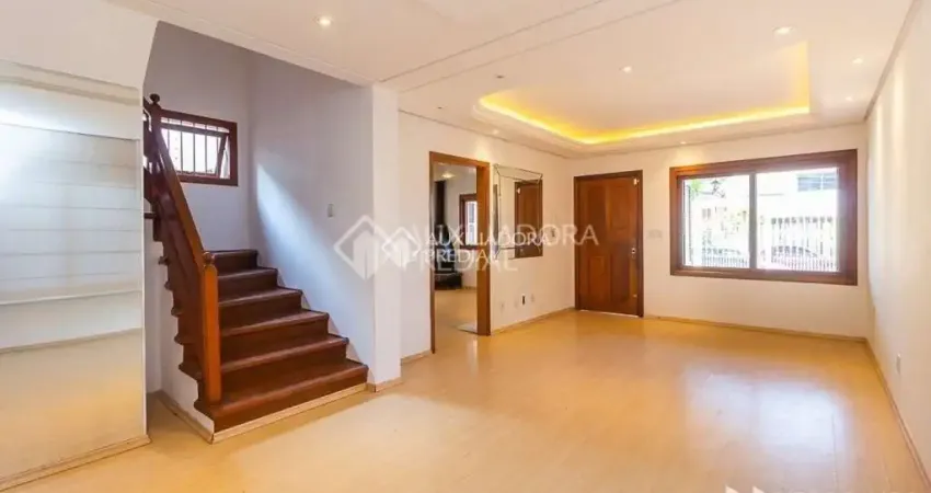 Casa em condomínio fechado com 5 quartos para alugar na Rua Doutor Barcelos, 2708, Tristeza, Porto Alegre