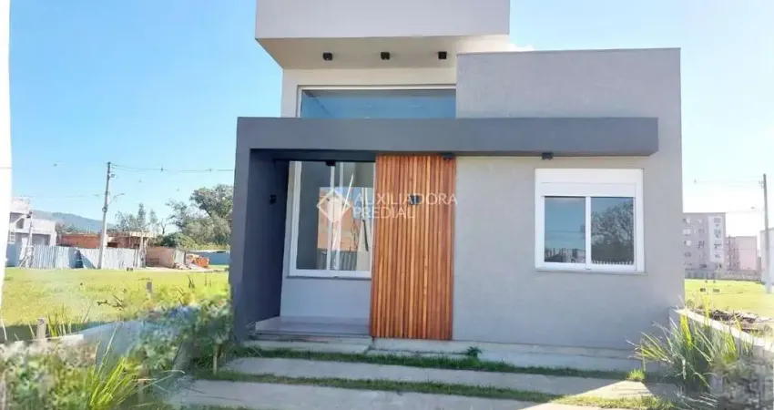 Casa em condomínio fechado com 3 quartos para alugar na Lucindo Antonio Bottin, 141, Hípica, Porto Alegre