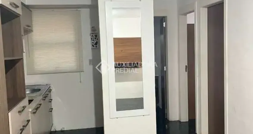 Apartamento com 2 quartos para alugar na Rua Tomé Antônio de Souza, 240, Campo Novo, Porto Alegre