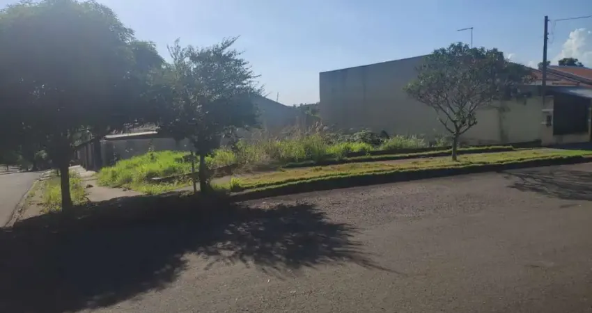 Terreno comercial à venda na Rua Pioneiro Bartolomeu Rodrigues, Loteamento Sumaré, Maringá