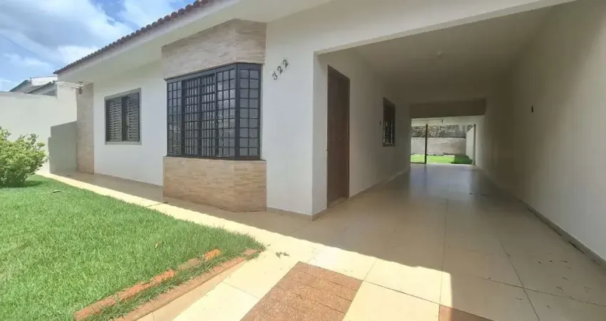 Casa com 2 quartos à venda na Rua Marfim, 322, Jardim Santa Rosa, Maringá