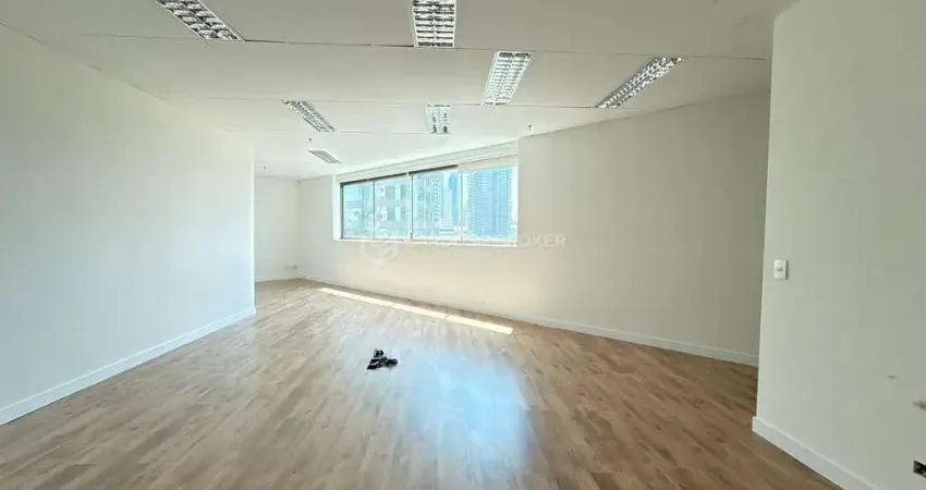 Para locação, dezoito do forte empresarial/alphaville., barueri, sp