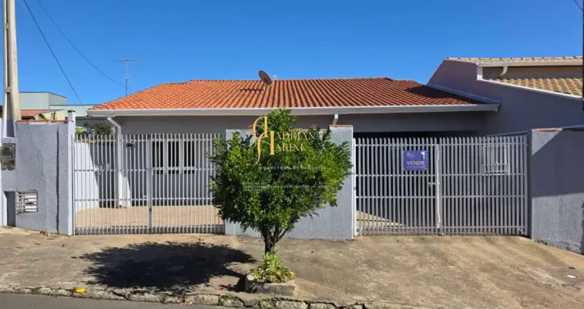 Casa térrea com 4 dormitórios/3 suítes à venda, 197 m² por R$ 970.000,00 - Parque São Lourenço - Indaiatuba/SP