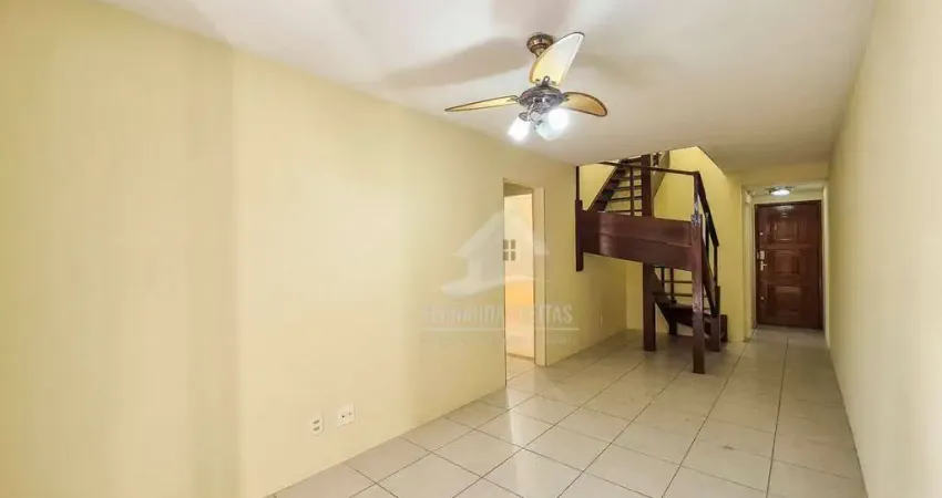 Cobertura duplex para alugar com 3 quartos, 138m² por r$ 1.800/mês- praça seca - rio de janeiro/rj