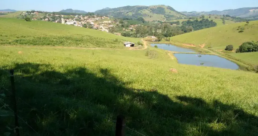 Chácara / sítio com 2 quartos à venda na LINDÓIA SP., REF.32, Centro, Lindóia