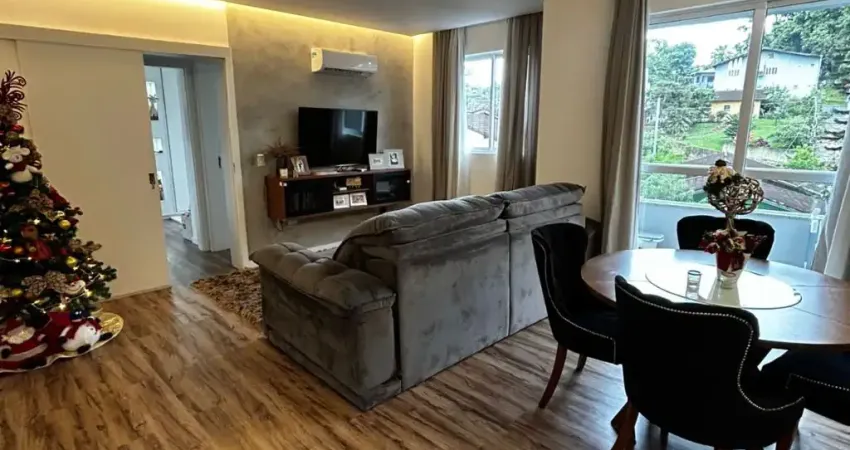 Apartamento Mobiliado à Venda no Bairro Anita Garibaldi - 76m²