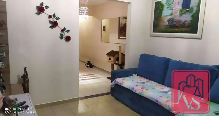 Sobrado com 4 dormitórios à venda, 190 m² por R$ 885.000 - Jardim Hollywood - São Bernardo do Campo/SP
