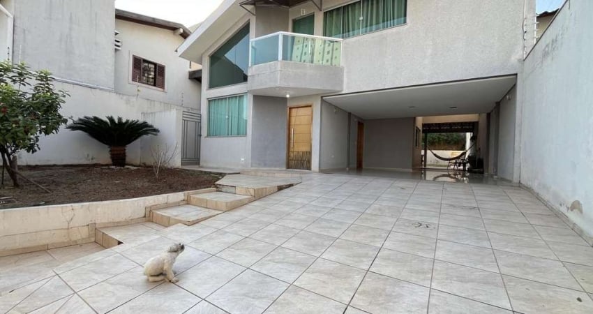 Casa para Venda em Campo Grande, Monte Castelo, 3 dormitórios, 1 suíte