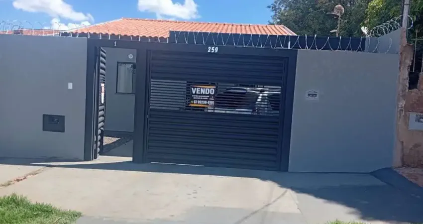 Casa para Venda em Campo Grande, Vila Nasser, 2 dormitórios, 1 suíte, 2 banheiros, 1 vaga