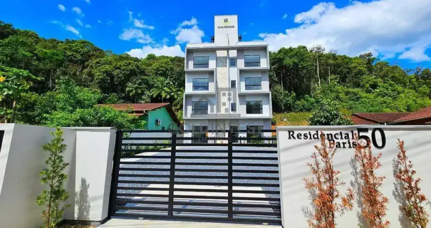 Apartamento térreo com área externa com 2 quartos no bairro águas claras/brusque