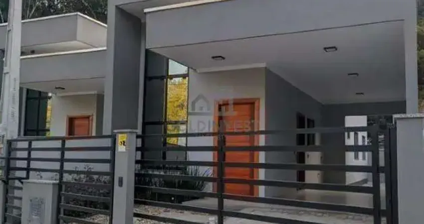 Casa para venda com 2 quartos e amplo terreno no bairro lageado baixo, guabiruba.