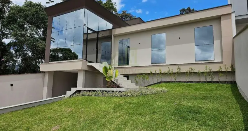 Casa com 5 quartos a venda no Loteamento Tulipas no Bairro Primeiro de Maio