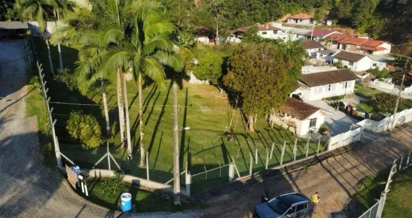 Casa à venda, 2 quartos, 1 vaga, Cedrinho - Brusque/SC