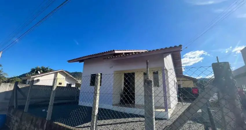 Casa em Guabiruba 2 quartos a 5 minutos Centro de Guabiruba