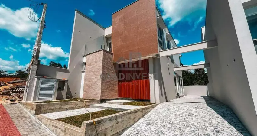 Casa de alto padrão com 3 quartos, sendo 1 suíte, localizada no bairro guabiruba sul em guabiruba