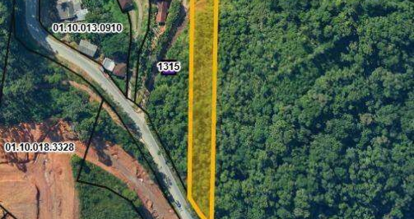 Terreno com área total de 10.072,00 m² no bairro Bateas