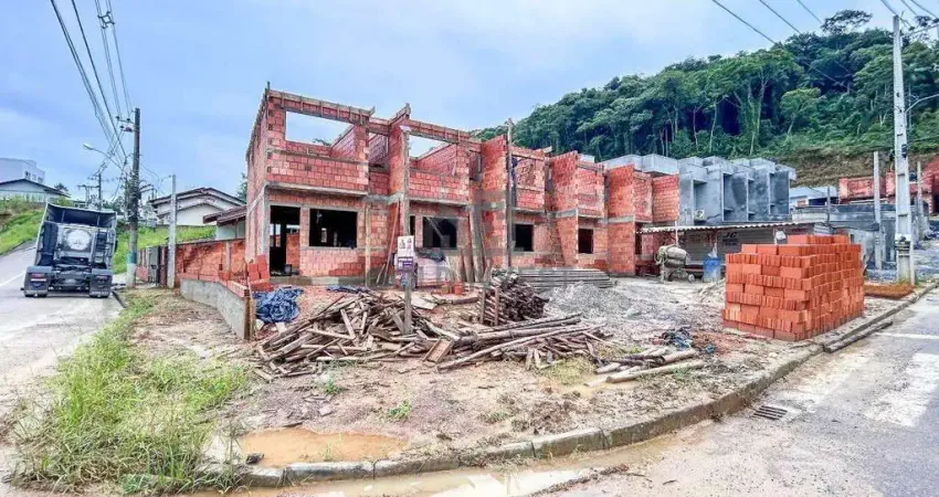 Sobrado na Limeira com 2 quartos no bairro Rio Branco (Entrega janeiro 2026)