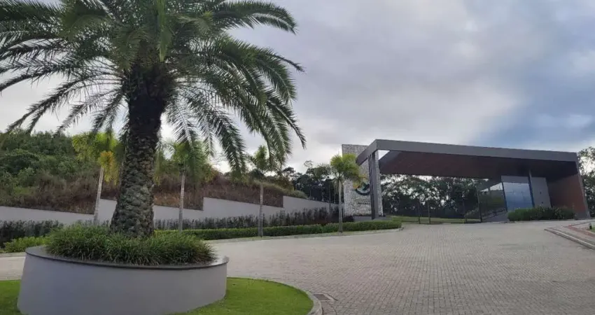 Terreno em Condomínio no Centro Guabiruba