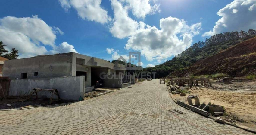 Casa na planta com uma suíte + um quarto á venda no bairro Limeira em Brusque