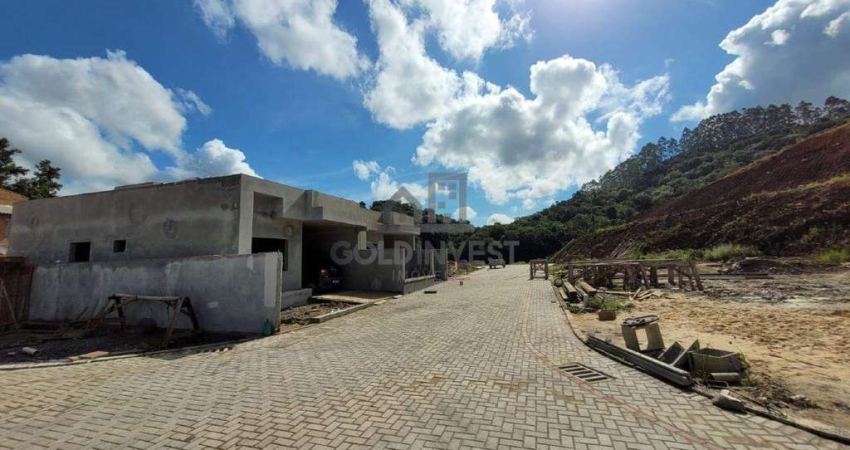 Casa na planta com 1 suíte mais um quarto á venda no bairro Limeira em Brusque