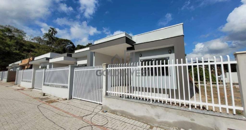 Casas á Venda com 1 súite + 1 quarto no bairro Limeira, em Brusque