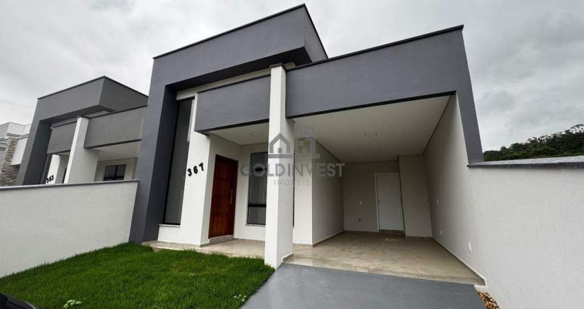 Casa com 1 suíte + 2 quartos e 2 vagas de garagem em Guabiruba