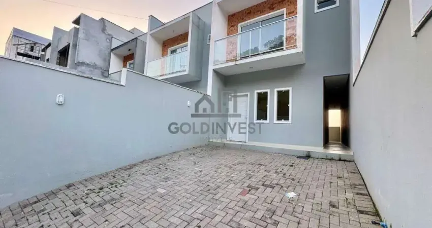 Sobrado geminado com 3 quartos no bairro Planalto!!!