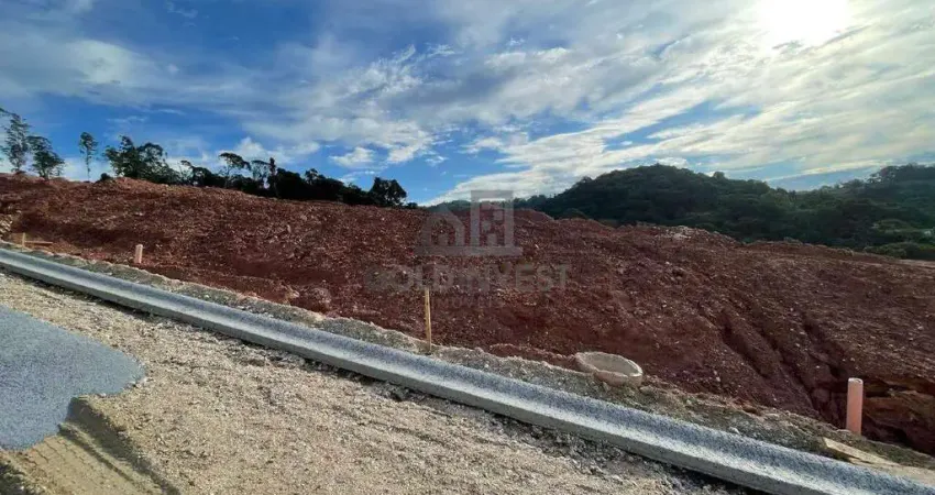 Terreno para venda no bairro Dom Joaquim em Brusque.