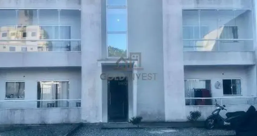 Apartamento semi mobiliado com 2 quartos sacada com churrasqueira
