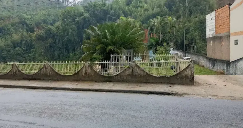 Terreno residencial de 1.748 m² em poço fundo, brusque – financia e permuta