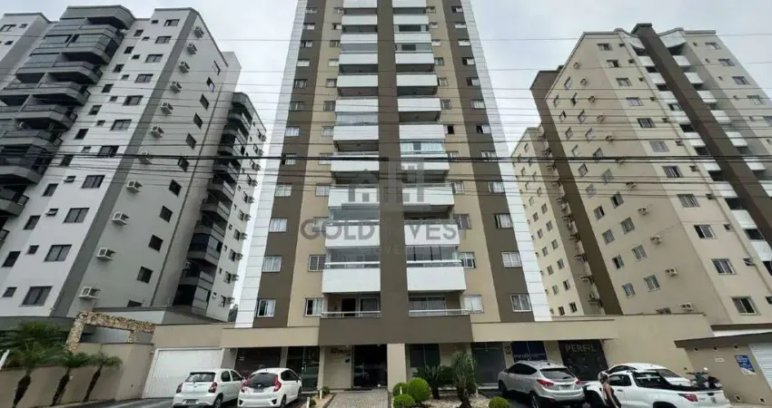 Apartamento com 3 quartos para alugar no Centro I, Brusque 
