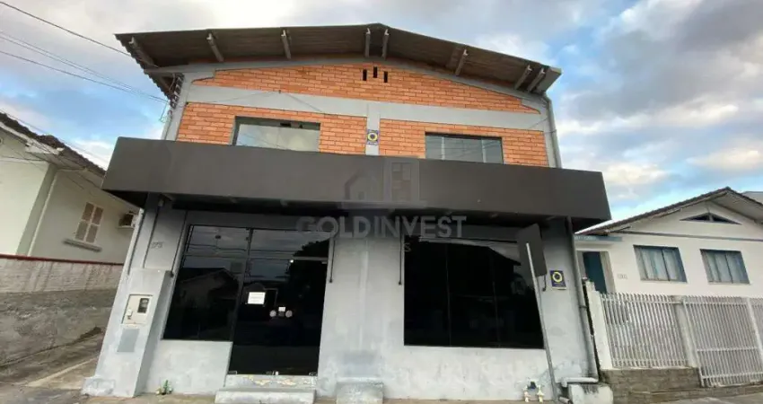 Galpão com 135m² no bairro Souza Cruz-Brusque!!