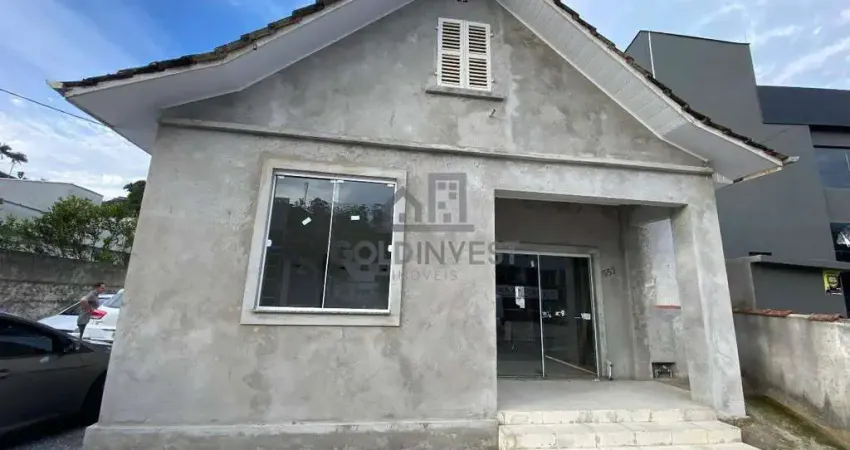 Casa comercial com 150m² na rua geral da Primeiro De Maio-Brusque!!