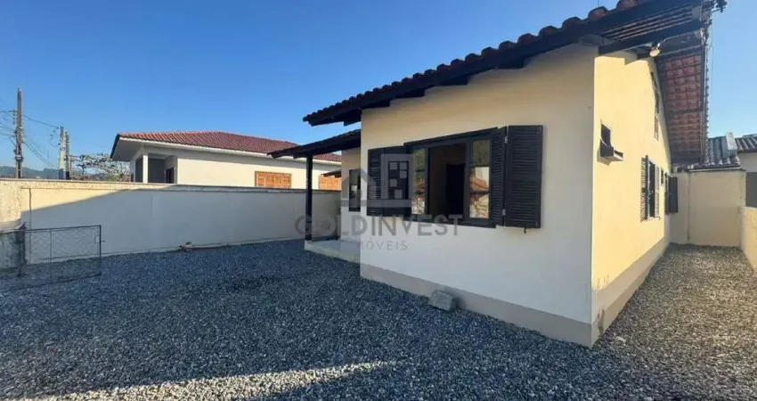 Casa com 3 quartos para alugar no Centro, Guabiruba 