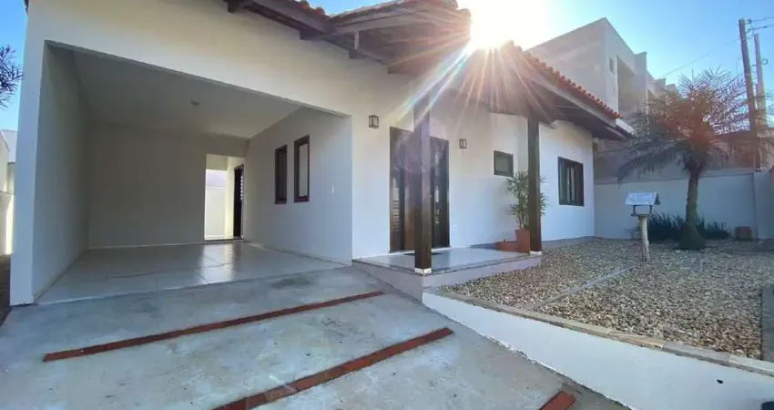 Casa com 3 quartos para alugar no São João, Brusque