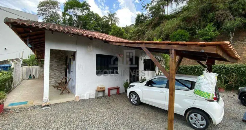 Casa semi mobiliada com 2 dormitório no bairro souza cruz-brusque!!