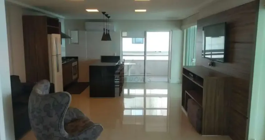 Apartamento na Praia Brava para locação anual