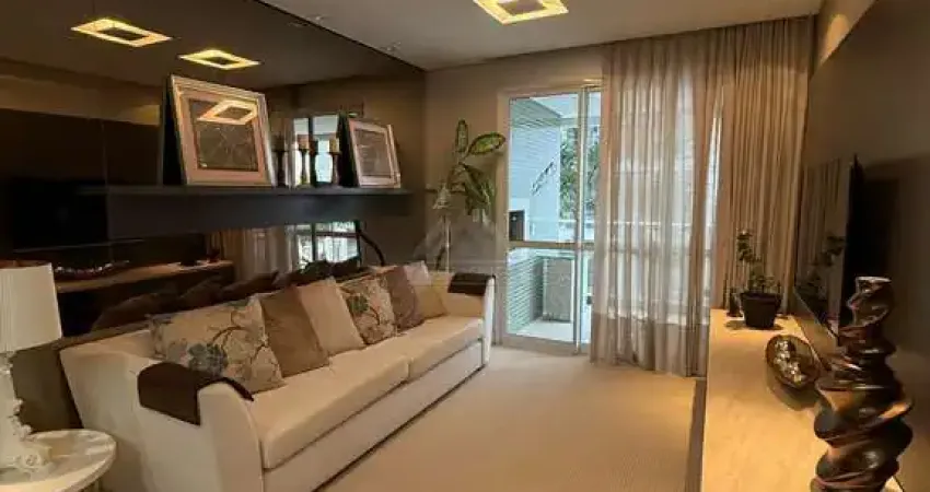 Apto Reformado e Mobiliado – 1 Suíte + 2 Dorms, 2 Vagas