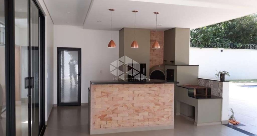 VENDE-SE CASA ITANHANGÁ CHÁCARAS DE RECREIO,4 SUITES, 2 VAGAS