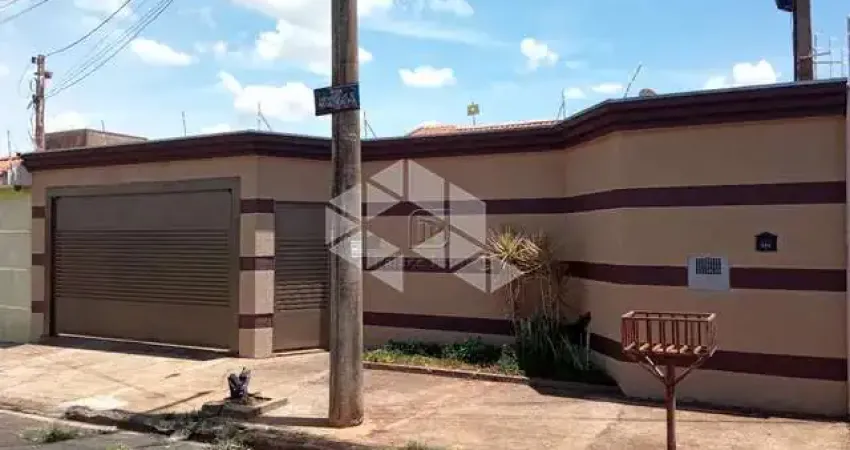 vende casa Parque Residencial Cândido Portinari, 3 dormitorios , 1 suite , 5 vagas