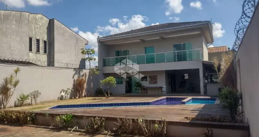 VENDO SOBRADO  PARQUE RESIDENCIAL LAGOINHA, 3 DORMITORIO ,  2 SUITES , 4 VAGAS