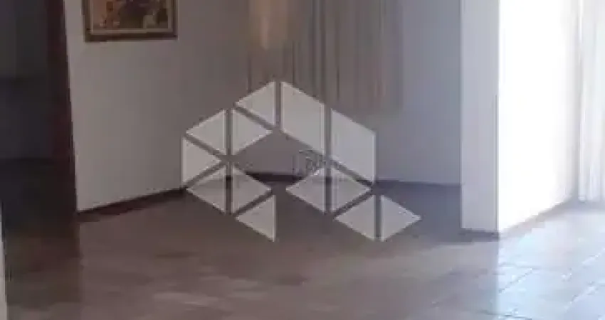Apartamento à venda no Centro, 4 quartos, 2 suítes, 4 vagas.