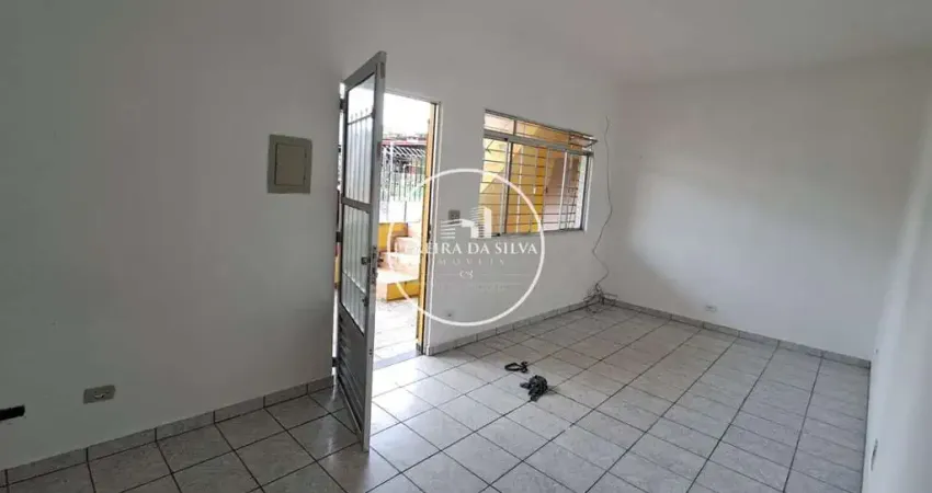 Casa com 2 quartos para alugar na Rua do Banzo, 50, Jardim Santa Zélia, São Paulo