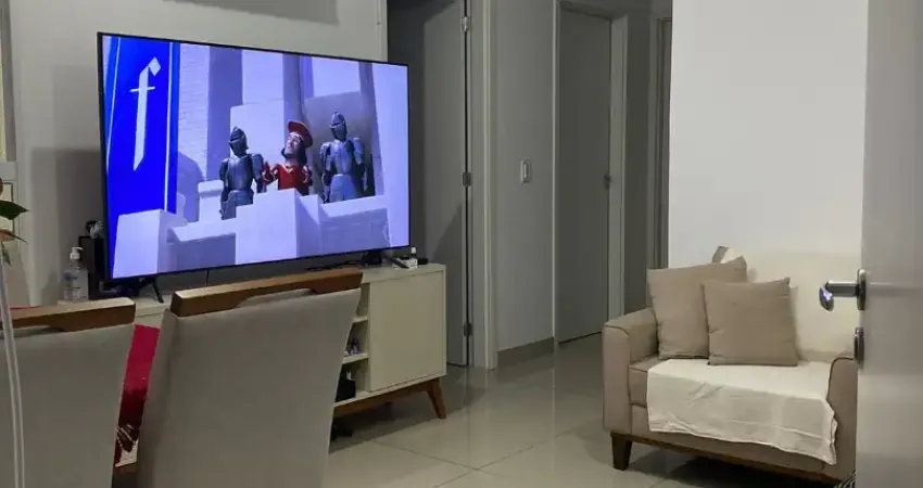 Apartamento á venda com dois dormitórios, ótima localização.